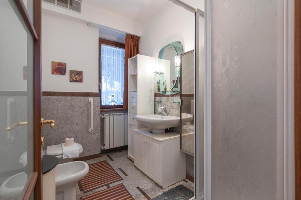 ホテル Casa Stella Malpensa Cassano Magnago エクステリア 写真