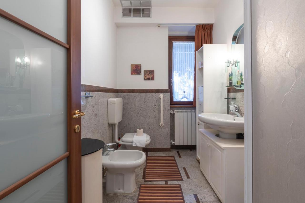 ホテル Casa Stella Malpensa Cassano Magnago エクステリア 写真